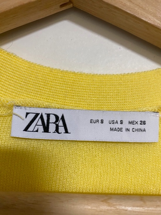 ZARA Yellow Button Front Cardigan Sweater Size S - Picture 4 of 12